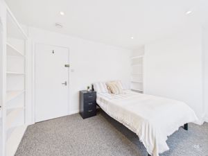 Photo 17- click for photo gallery